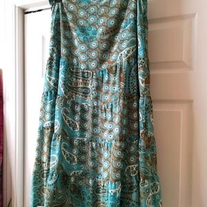 Beautiful tiered print skirt